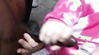 Tinédzser fiatal barinő csoki pöcst szop