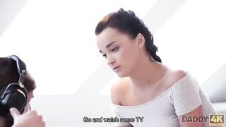 Zsenge csajszi és az vén fószer