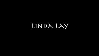 Linda kedveli a péniszt verni
