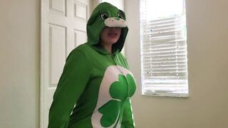 18 éves cosplayes óriási popós latin amerikai tinédzser