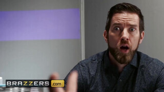 Brazzers - Cali Carter a hatalmas cickós zsenge