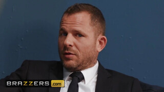 Brazzers - Alison Avery a gigantikus mellű milf