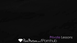 Puremature - Lillian Stone a termetes tőgyes milf