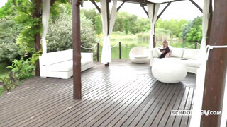 Its POV - Georgie Lyall a termetes tőgyes milf