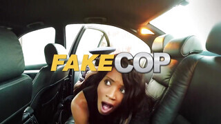 Fake Taxi - Roxy Lace muffját a néger taxis kufircolja