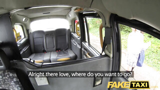 Fake Taxi - Betty Foxxx a csöcsös brazil milf