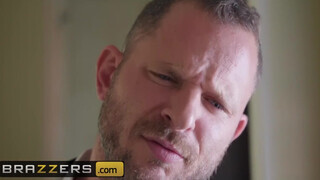 Brazzers - Honey Gold a szenvedélyes félvér csajszi