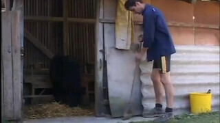 Vidéki érett nő hátsó nyílásba dugva