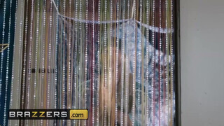 Brazzers - Karma Rx a hippi palival szexel