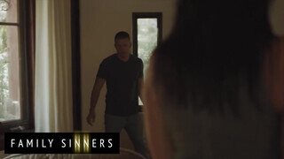 Family Sinners - Reagan Foxx és a nevelő fiú