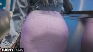 TUSHY RAW - Pristine Edge a gyönyörű tinédzser milf
