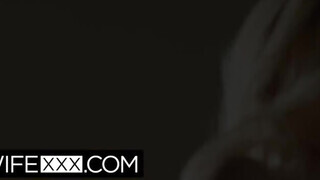 HotwifeXXX - Natalia Queen kedveli a óriási péniszt