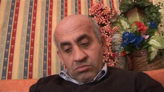 Idős pasas faszára rácuppan a zsenge nőci