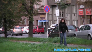 PublicAgent - Óriás csöcsű cseh pipi