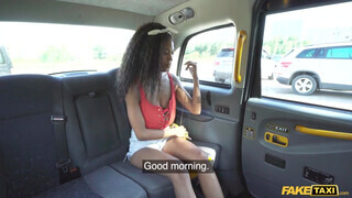 Fake Taxi - Tina Fire a gigászi cickós barna csajszi