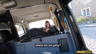 Fake Taxi - Tetkós olasz lány megkúrelva