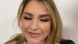 A lógós cickós Riley és a PornDude casting forgatás
