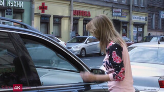 Emily Thorne a méretes mellű barinő