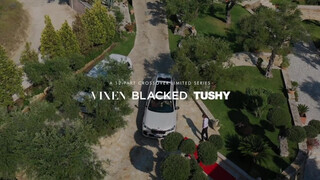 TUSHY - Jia Lissa feneke bekúrva