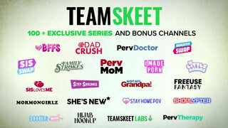 TeamSkeet - cuki pici nerdy csajszi casting forgatás videója