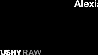 TUSHYRAW - Alexia szűk popsiba megkettyintve
