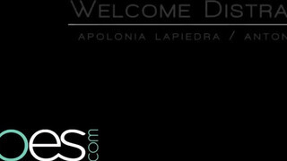 Babes - Apolonia Lapiedra a csinos latin amerikai tinédzser