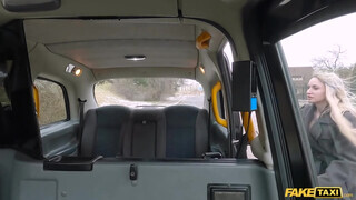 Fake Taxi - Micky Muffin hátsó lyukba reszelve