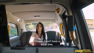 Fake Taxi - Megan Fiore a vadító méretes mellű gádzsi