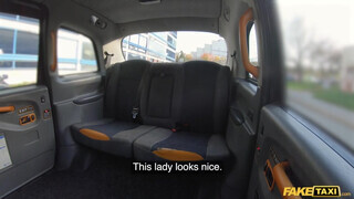 Fake Taxi - Világos Szőke érett nő megkúrva