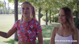 Private com - Blue Angel vaginája megdugva