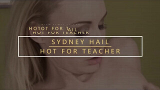 Sydney Hall kedveli a bájdorongot