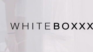 WHITEBOXXX - Liya Silver a csábos csöcsös szuka