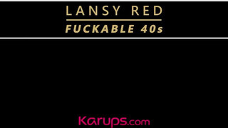 Lansy Red a szívdöglesztő 40 éves milf