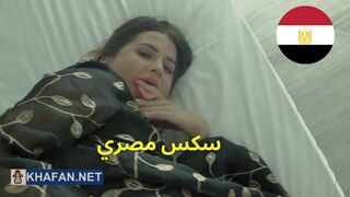 Arab milf méretes fenekét megbassza egy amatőr pov-ban