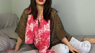 Szexi arab milf keményen megbassza a gigantikus ánuszát