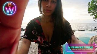 WifeBucket Vágyai - Gyöngéd MILF Lovagol a Naplementében Óriási Mellekkel és Szenvedéllyel